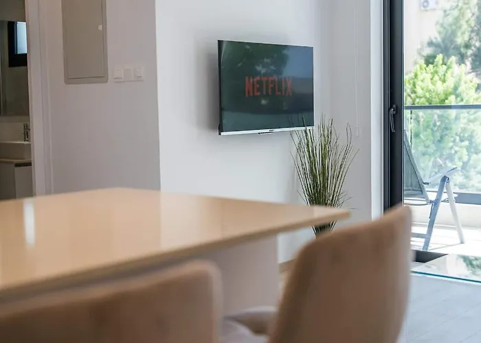 Апартаменты Casamar - Upscale One-bedroom By The Sea