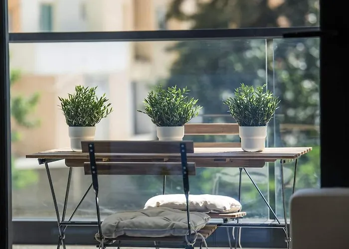 Apartment Casamar - Upscale One-bedroom By The Sea *